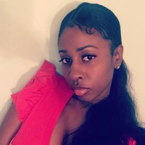 Meet your Posher, Latèya